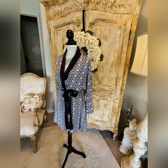 TART Intimates Blue, Black and White Size XL - Picture 5 of 10